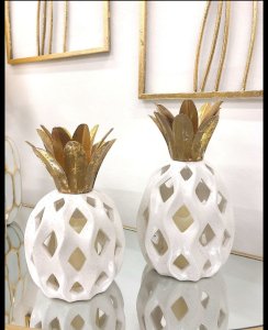 Auspicious pineapple with led light set of 2
